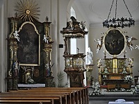 Kostel sv. Petra a Pavla - Bobrov (kostel) - 