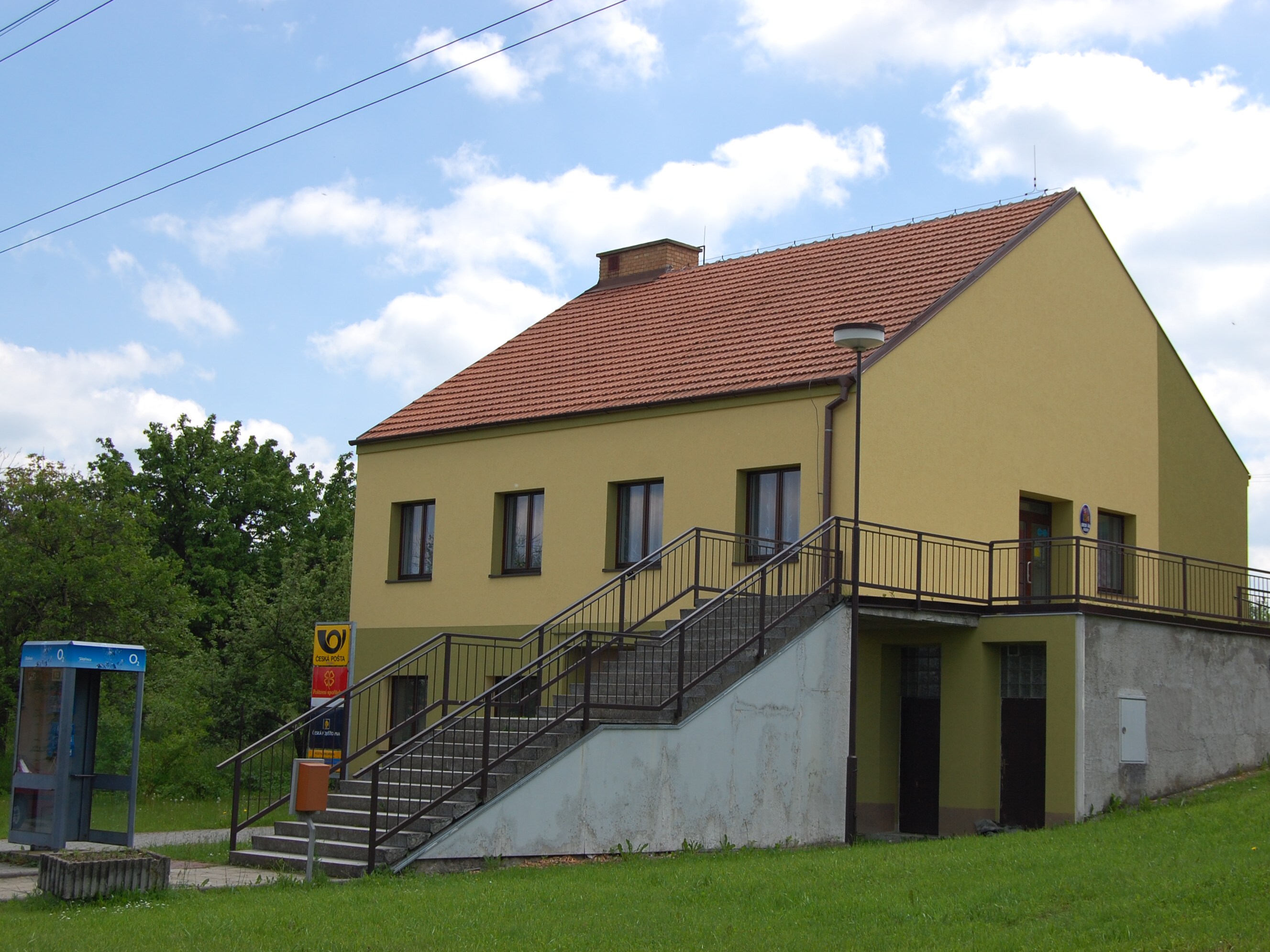 Krsensko (obec) - Krsensko - Obecn ad a pota