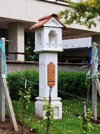 foto Symbolick obecn vinohrad - Brno-Bohunice (zajmavost)