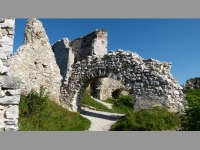 achtice - Slovensko (zcenina hradu) - 