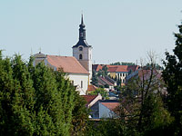 Kostel svatho Vavince - Olenice (kostel) - pohled ze hbitova