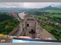 Streno - Slovensko (hrad) - Pohled z ve na dol Vhu