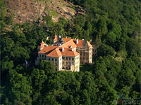 Jezeří (hrad, zámek)