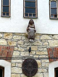 Restaurace Krajkka ze mlejna - Star Svojanov (hostinec) - detail ttu budovy