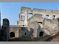 Beckov - Slovensko (zcenina hradu) - 