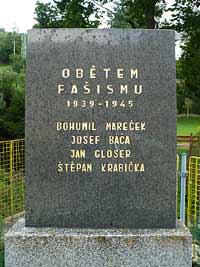 Pamtnk obtem faismu - Rohozn (pamtnk) - deska pamtnku