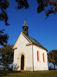 Kaple Panny Marie Pomocnice - Brno-Le (kaple) - Pohled z boku