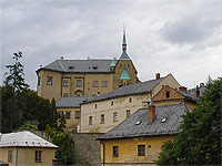 
                        ternberk (hrad)