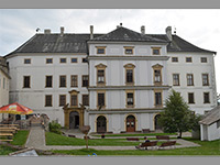 Zmek sov - sov (hrad, zmek) - 