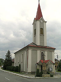 Kostel sv. Jana Nepomuckého - Chromeč (kostel)