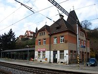 Blovice nad Svitavou (eleznin stanice) - Ndran budova Blovice nad Svitavou