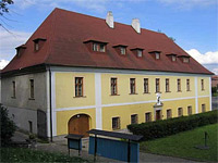 Fara - Vesovice (historick budova) - Fara (foto:web obce)