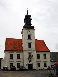 Radnice - Lomnice (historick budova) - Radnice