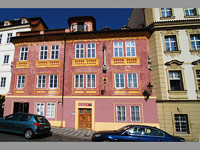 
                        Dm U kamennho sloupu - Praha 1 (historick budova)