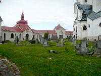 Původní hřbitov v areálu kostela - Zelená Hora (hřbitov) 