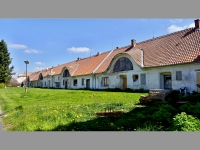 foto Nov dvr (historick budova)
