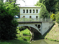 Podzmeck zahrada - Krom (park) - 