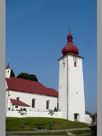 Kostel sv. Bartolomje - Radostn nad Oslavou (kostel) - samostatn v s vchodem ke kostelu