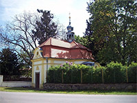 
                        Kaple - Hemanova Hu (kaple)