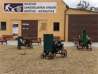 
                        Muzeum historickch zemdlskch stroj a nad - Hotice-Heroltice (muzeum)