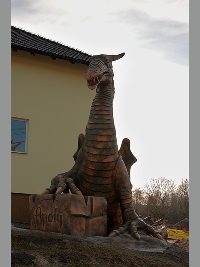 Drak - Ronov nad Szavou (socha) - 