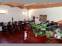 Muzeum motocykl a hraek - estajovice (muzeum) - 