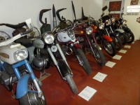 Muzeum motocykl a hraek - estajovice (muzeum) - 