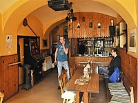 Restaurace Na Ostrov-Zru nad Szavou (restaurace) - Vepn pult