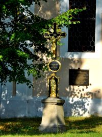 
                        Kříž u kaple sv. Jana Nepomuckého - Třeboň (kříž)