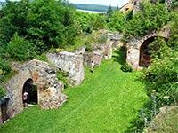 foto Zcenina hradu - Roupov (zcenina hradu)