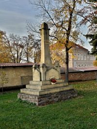 Pomnk obtem 1. svtov vlky - Hlzov (pomnk) - 