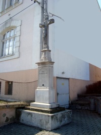 Kamenn k - Dvorce (k) - 