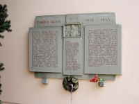 
                        Pamětní deska Obětem 2. světové války - Hodolany (pomník)