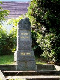 Pomnk Obtem 2. svtov vlky - Nov Sedlo (pomnk) - 