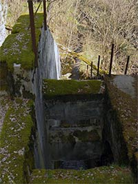 Budova stavidel hydrocentrly - Vy Brod (technick zajmavost) - Stavidla regulovala prtok vody v tlakovm potrub