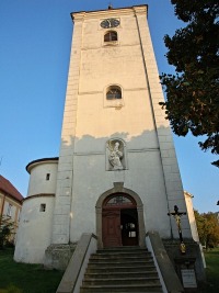 foto Kostel sv. Mikule - Pern (kostel)