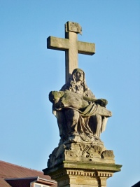 Socha Piety - Domašov u Šternberka (socha)