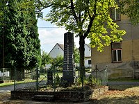 Pomnk Obtem 1. svtov vlky - Dunajovice (pomnk)