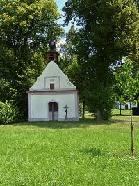 foto Vklenkov kaplika - Val (kaplika)