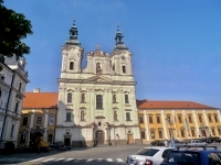 
                        Kostel sv. Frantika Xaverskho - Uhersk Hradit (kostel)