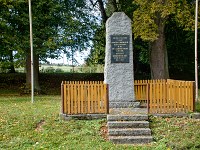 
                        Pomník vojákům Americké armády - Lnáře (pomník)