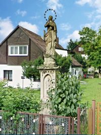 Socha P. Marie - Holn (socha) - 