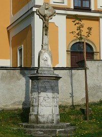 Kamenn k - Hrabice (k) - 