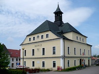 Radnice - Kianov (budova)