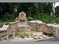 Zcenina Kostela sv.Ji - Luina (kostel) - 