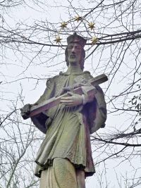 Socha sv. Jana Nepomuckho - Krom (socha) - 