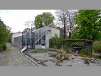 Zemdlsk kola s botanickou zahradou - Tbor (budova) - 