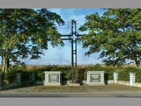 Hrob Obětí odsunu - Pohořelice (památník)