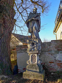 Socha sv. Jana Nepomuckého -  Stálky (socha)