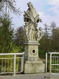 Sochařská výzdoba mostu - Jaroměřice nad Rokytnou (sochy)
